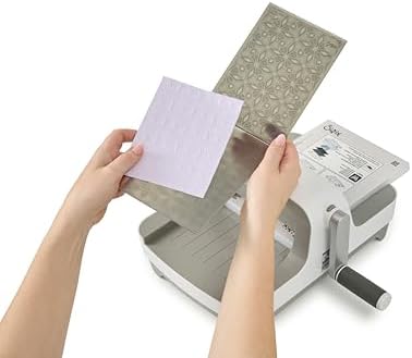 Sizzix Big Shot Machine with Starter Kit, 6" Die-Cutting and Embossing Machine with Cutting Dies, Embossing Folder and Cardstock
