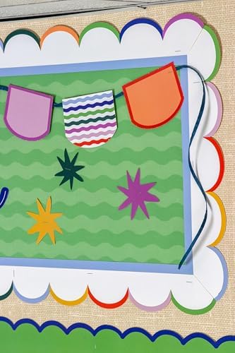 Teacher Created Resources Green Scallops Better Than Paper Bulletin Board Roll (TCR77622)