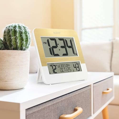 La Crosse Technology L73859 Two-Tone Atomic Digital Clock with Temperature