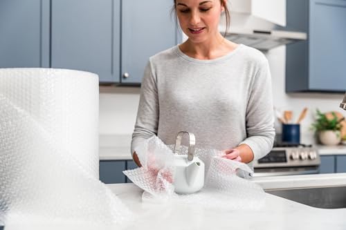 Duck Brand Small Bubble Cushioning Wrap for Moving & Shipping 600 FT Total - Bubble Packing Wrap for Extra Protection Packaging Boxes & Mailers - Clear Bubble Roll Moving Supplies 150 FT Each 4 Rolls
