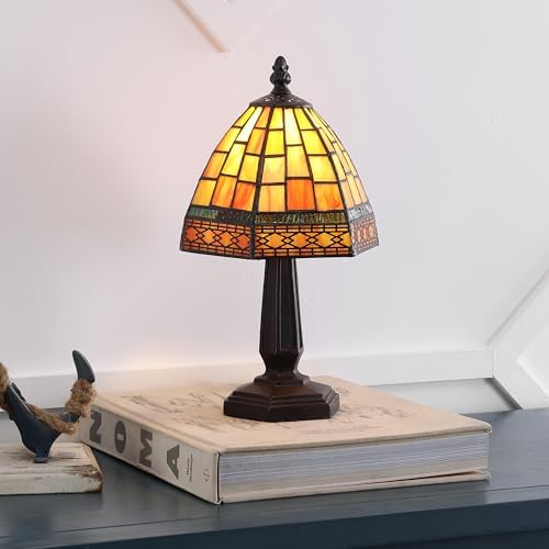 JONATHAN Y Carter Tiffany Style Stained Glass Table Lamp 12", Red/Yellow