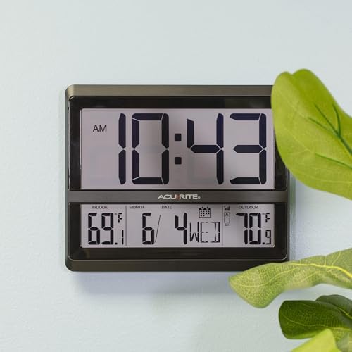 AcuRite Digital Clock, Digital Clock + Outdoor Temperature