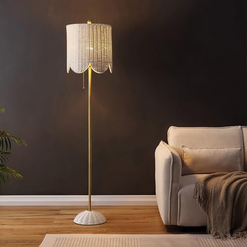 JONATHAN Y Joel Scalloped Rattan Floor Lamp 63.5", White/Brass Gold