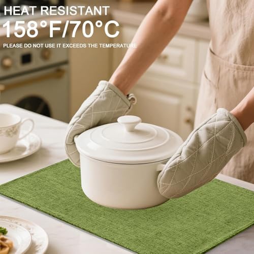 Homaxy Cloths Placemats for Dining Table Set of 4, 13" x 19", Grass Green