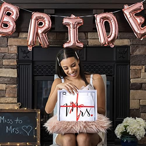 Prazoli His and Her Aprons - Mr and Mrs Couples Engagement, Cute Bridal Shower Gift Anniversary Wedding Registry Items & Decoration, Housewarming Gifts for New Home Newlywed