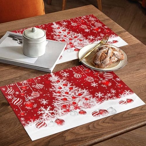Red Christmas Placemats Set of 4, White Xmas Tree Snowflakes Red Balls Heat Resistant Washable Table Place Mats Winter Cotton Table Linens Party Holiday Decor for Kitchen Dining Outdoor Indoor