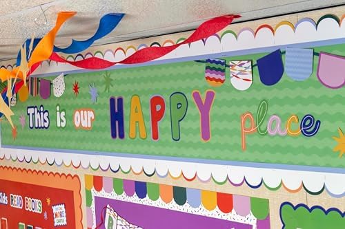 Teacher Created Resources Green Scallops Better Than Paper Bulletin Board Roll (TCR77622)