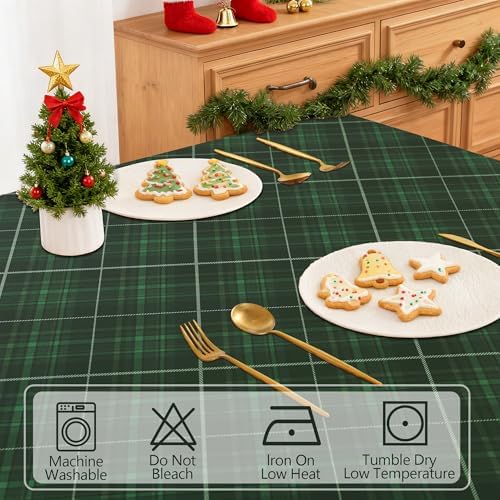 DWCN Checkered Tablecloth, 60 x 102 Inch, Rectangular, Christmas Green