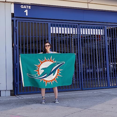 NFL Rico Industries Standard 3' x 5' Banner Flag Single Sided - Indoor or Outdoor - Home Décor
