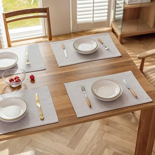 Demetex Placemats Set of 4 Grey Heat Resistant Linen Place Mats for Kitchen Washable Farmhouse Table Plate Mats for Dining Parties Buffet Dinner, Light Grey