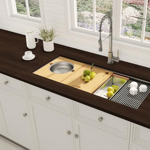 Abyssaly Wood Contact Paper, Brown Walnut Wood Grain Peel and Stick Wallpaper for Countertops, Self Adhesive Removable Wood Viny Film Easy to Clean for Cabinets Desks and Drawers15.7 X 236"