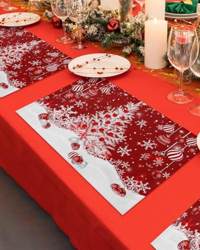 Red Christmas Placemats Set of 6, White Xmas Tree Snowflakes Red Balls Heat Resistant Washable Table Place Mats Winter Cotton Table Linens Party Holiday Decor for Kitchen Dining Outdoor Indoor