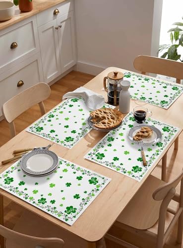 St. Patrick's Day Placemats Set of 6, Green Shamrock Irish Clover Heat Resistant Washable Dining Table Mats Seasonal Spring Holiday Farmhouse Decor for Kitchen&Table Linens Outdoor Indoor