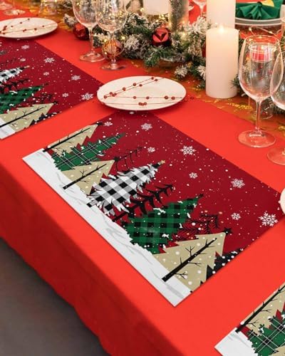 Red Merry Christmas Placemats Set of 4, Green Christmas Tree Heat Resistant Washable Table Place Mats White Snow Forest Winter Cotton Table Linens Party Holiday Decor For Kitchen Dining Outdoor Indoor