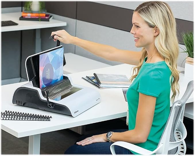 Fellowes Pulsar+ Comb Binding Machine, School Supplies & Classroom Organization Manual Binder, 20-Sheet Punch Capacity, Includes 10-Pack Starter Kit (5006801)