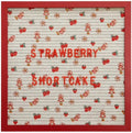 Idea Nuova Strawberry Shortcake 12"x12" Letter Board, Message Board Sign for Desk, Room Decor, Quotes, Notes & Personalized Display,Includes 145 Characters