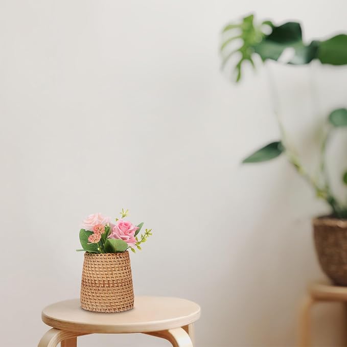 Cabilock Woven Vase Pen Holder Desktop Pen Holder and Organizer Small Wicker Sundries Storage Basket for Office Desk Home Decor 3.54 X 3.54 X 3.93 in