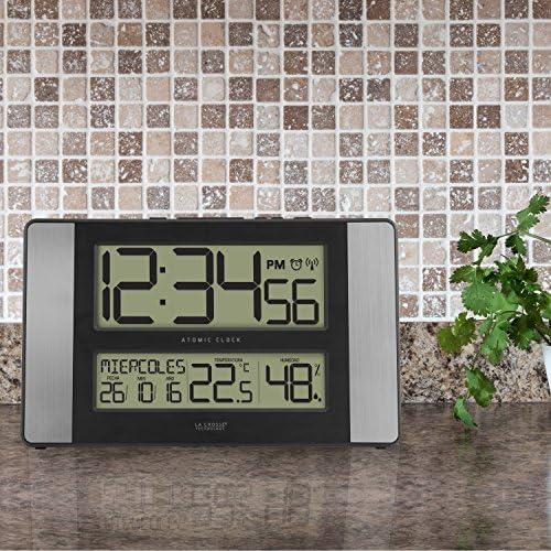 La Crosse Technology 513-1417H-AL-INT Atomic Clock with Temperature & Humidity