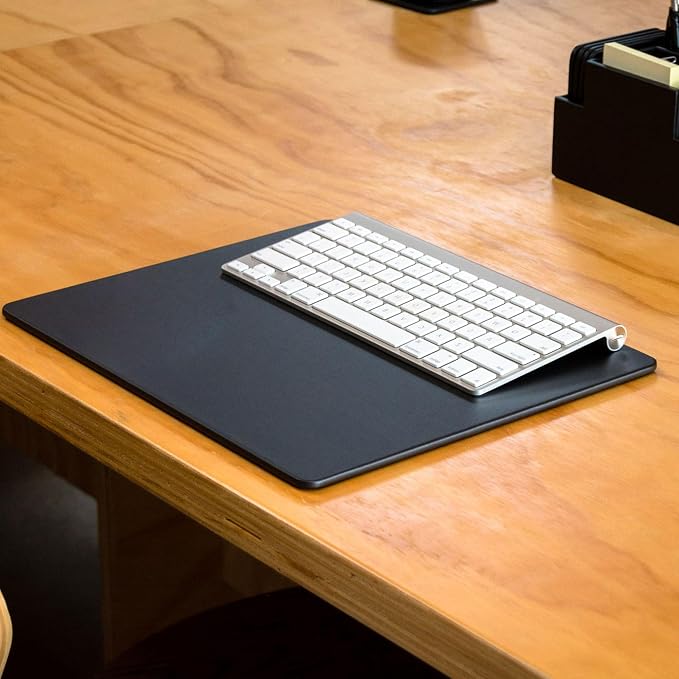 Dacasso Classic Black Leather 14" x 11.5" Luxury Conference Table Pad - Leather Desk Blotter for Writing - Boardroom Organization & Executive Desk Decor