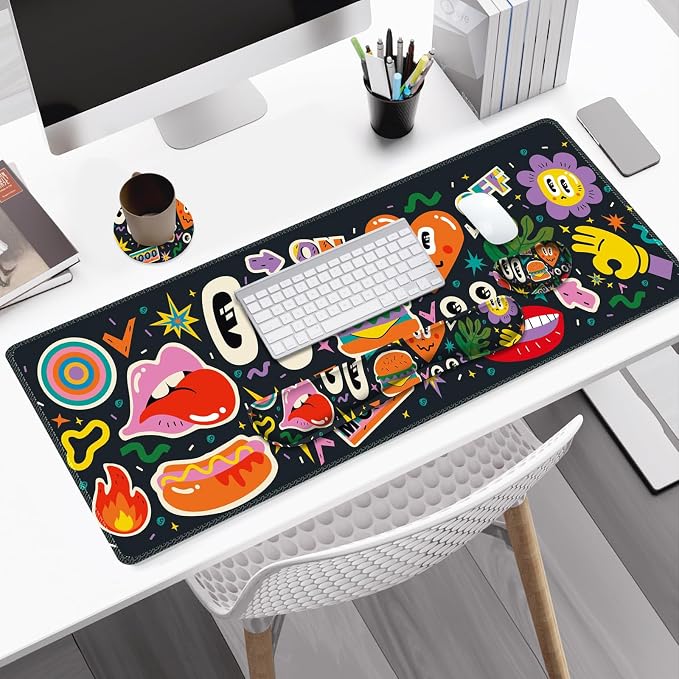 Large Gaming Mouse Pad Set, 4 in 1 Extended Keyboard Desk Mat with Wrist Rest, Computer Game Mousepad, Non-Slip Desk Pad Protector Easy Typing Pain Relief for Home Office I Cartoon Heat Lips