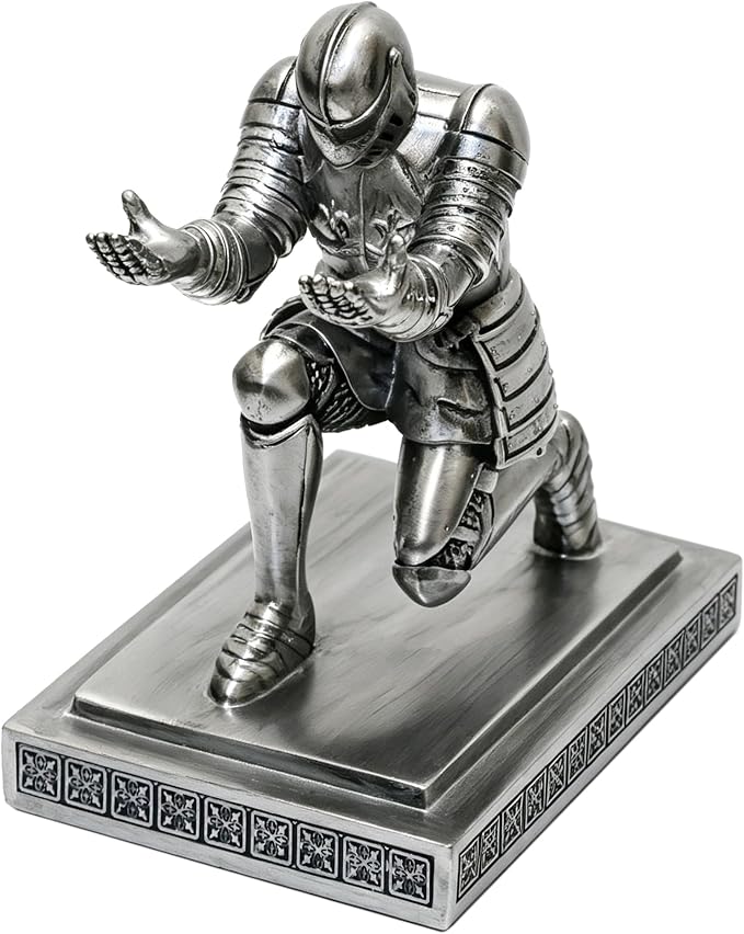 Soldier Executive Knight Pen Holder Personalized Desk Organizers Silver | Desk Accessory Pen Stand for A Gift - Decorative Resin Pencil Holders Desk Organizer For Men