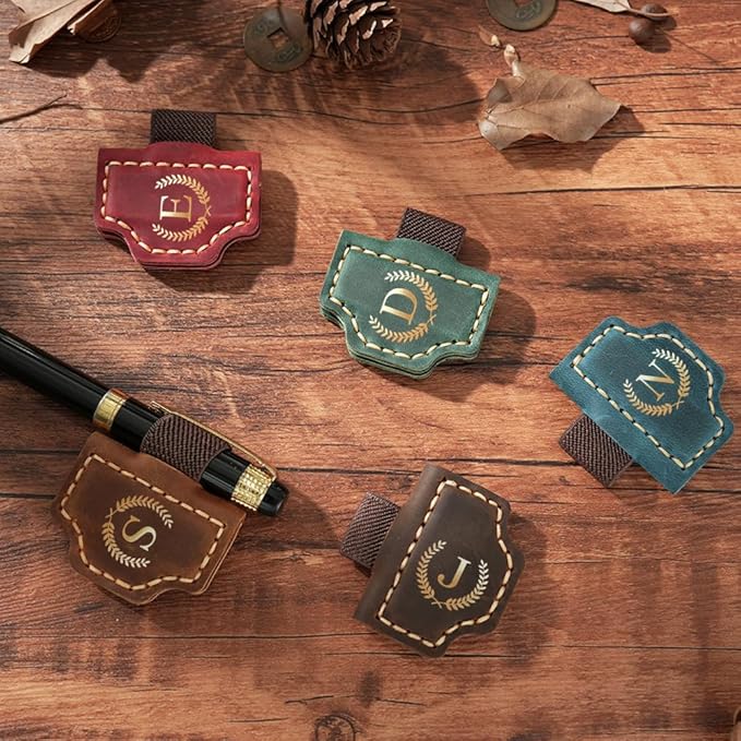 Personalized Mark Bookmark with Pen Holder, Leather Magnetic Book Marker 26 Letters,Custom Initials Page Marks, Gifts for Book Lovers Readers Men Women (Coffee, U)