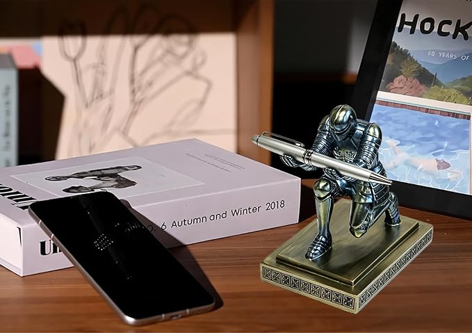 Soldier Executive Knight Pen Holder Personalized Desk Organizers Blue | Desk Accessory Pen Stand for A Gift - Decorative Resin Pencil Holders Desk Organizer For Men