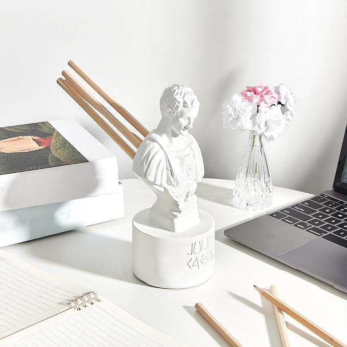 Jecery Julius Caesar Pencil Holder and Fun Caesar Pen Holder Resin Creative Furniture Decoration Bust Statue Pen for Back to School Gifts Desk Teacher Office Organizers Gift Decor