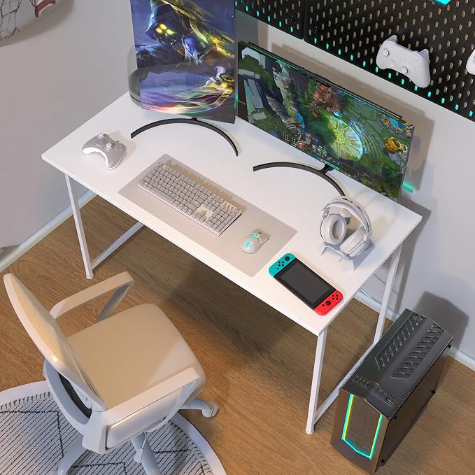 Small Space Writing Desk with Headphone Hooks, Modern Simple Design, Suitable for Study, Home Office and Living Room
