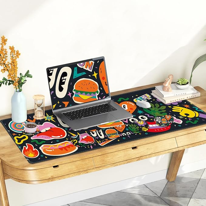 Large Gaming Mouse Pad Set, 4 in 1 Extended Keyboard Desk Mat with Wrist Rest, Computer Game Mousepad, Non-Slip Desk Pad Protector Easy Typing Pain Relief for Home Office I Cartoon Heat Lips