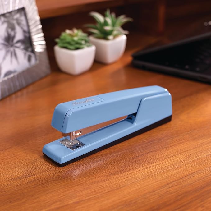 Swingline 747 Classic Stapler, 30 Sheet Capacity, Jam Free, Metal, Electric Blue (74708) (Pack of 12)