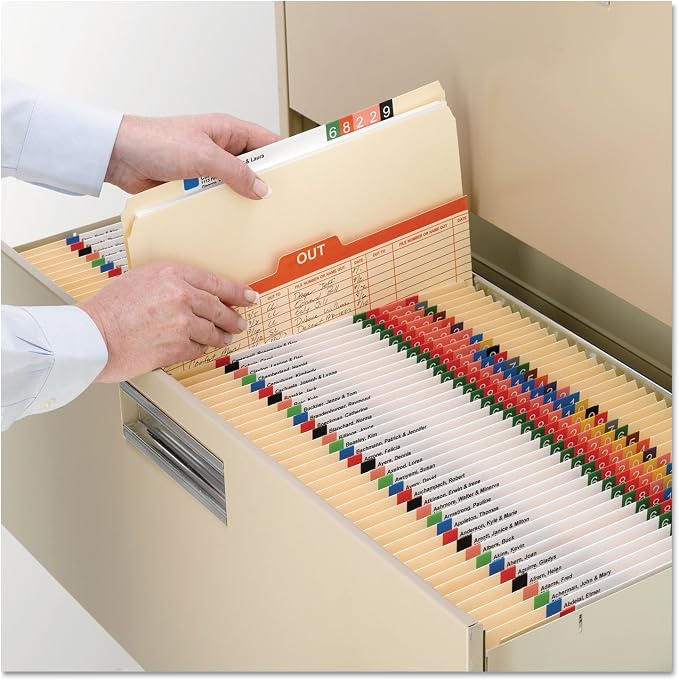 Smead File Folder, Straight-Cut Tab (Not Undercut), Legal Size, Manila, 100 per Box (15300)