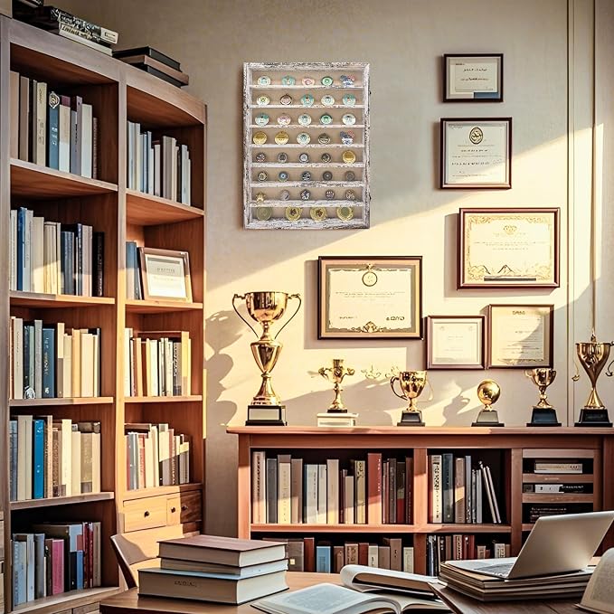 18*24 Large Shadow Box Frame with Removable Shelves,White Shadow Boxes Display Cases for Small collectables，Deep Memory Box Display Case Trinket Shelf for Collection，Coins，Miniatures Figures