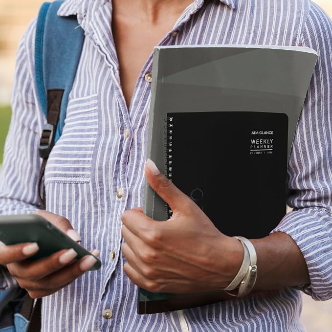 AT-A-GLANCE 2026 Planner, Weekly & Monthly, 7" x 8.75", Medium, Contemporary Lite, Black (7054XL0526)